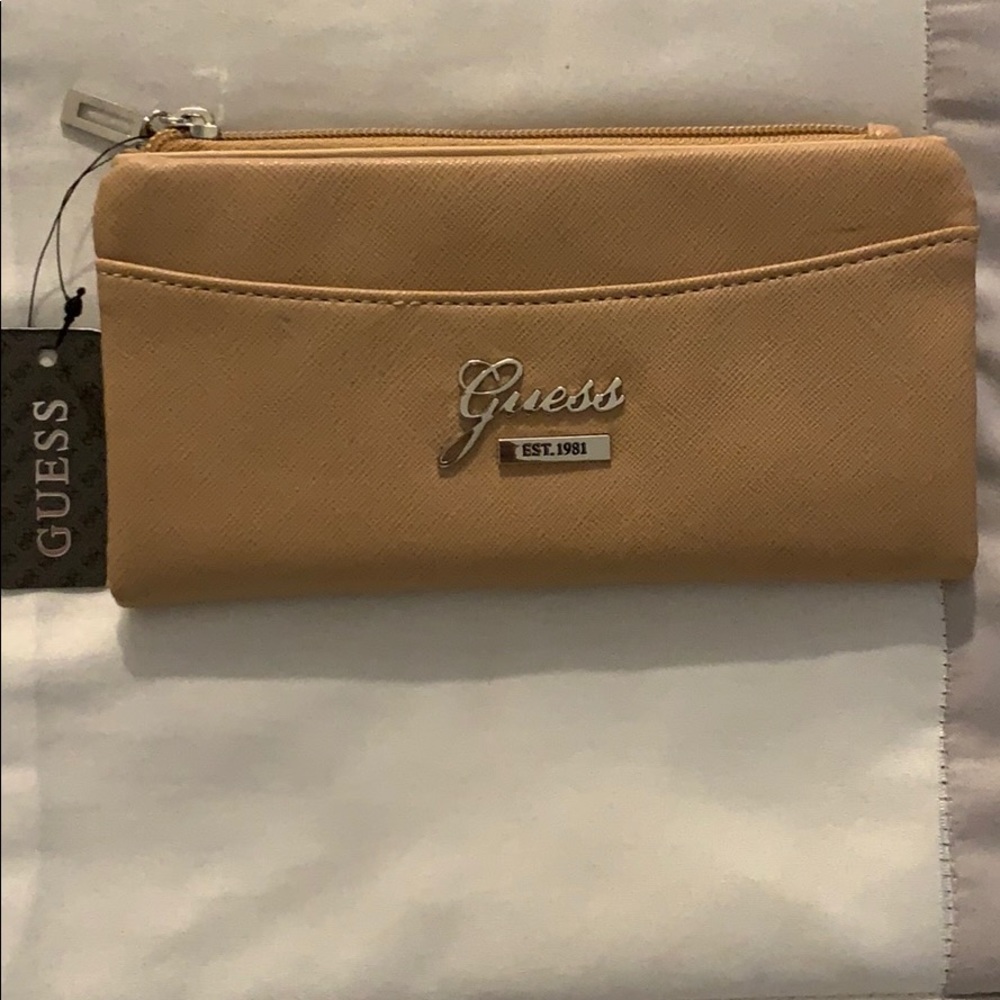 Guess wallet